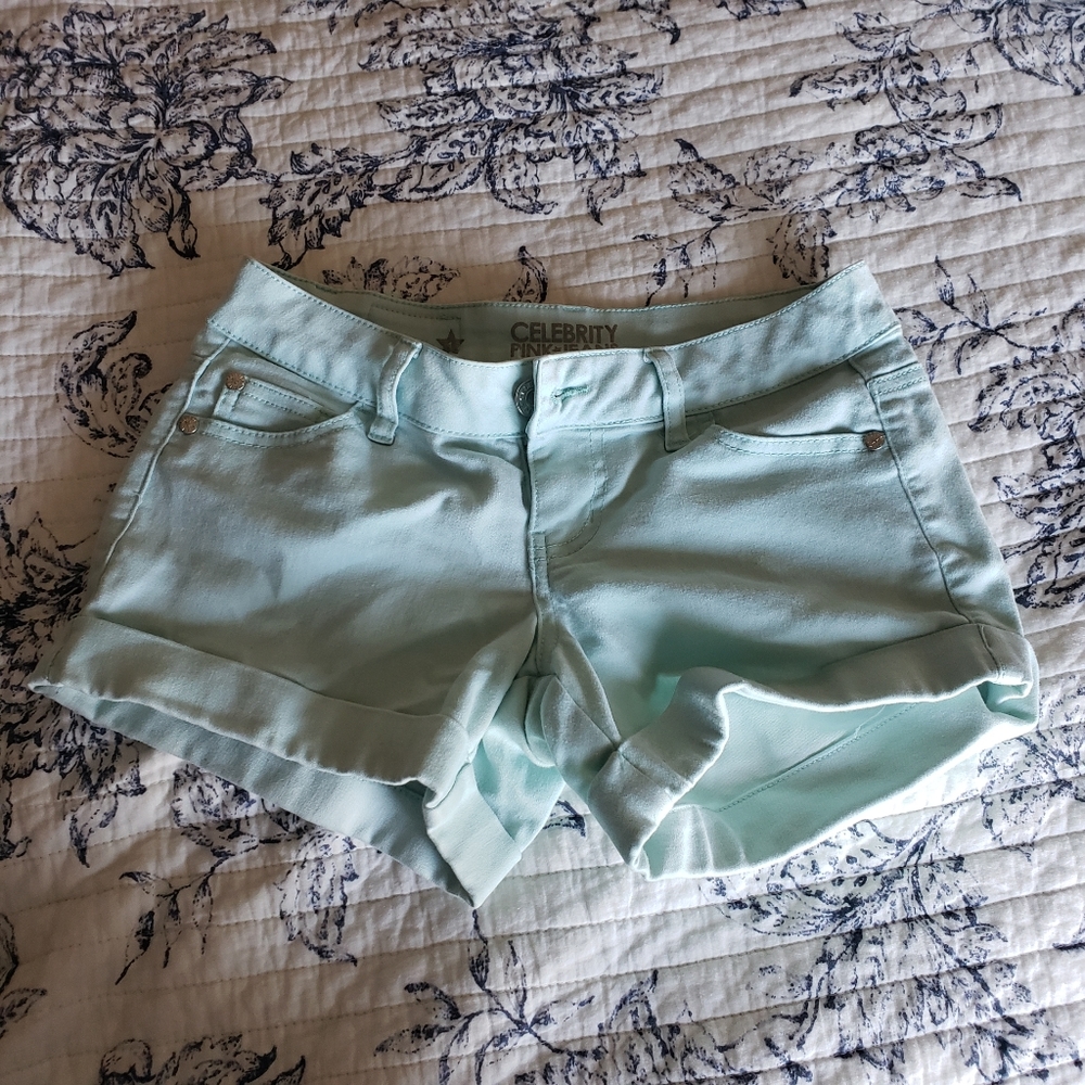 Green shorts size 1